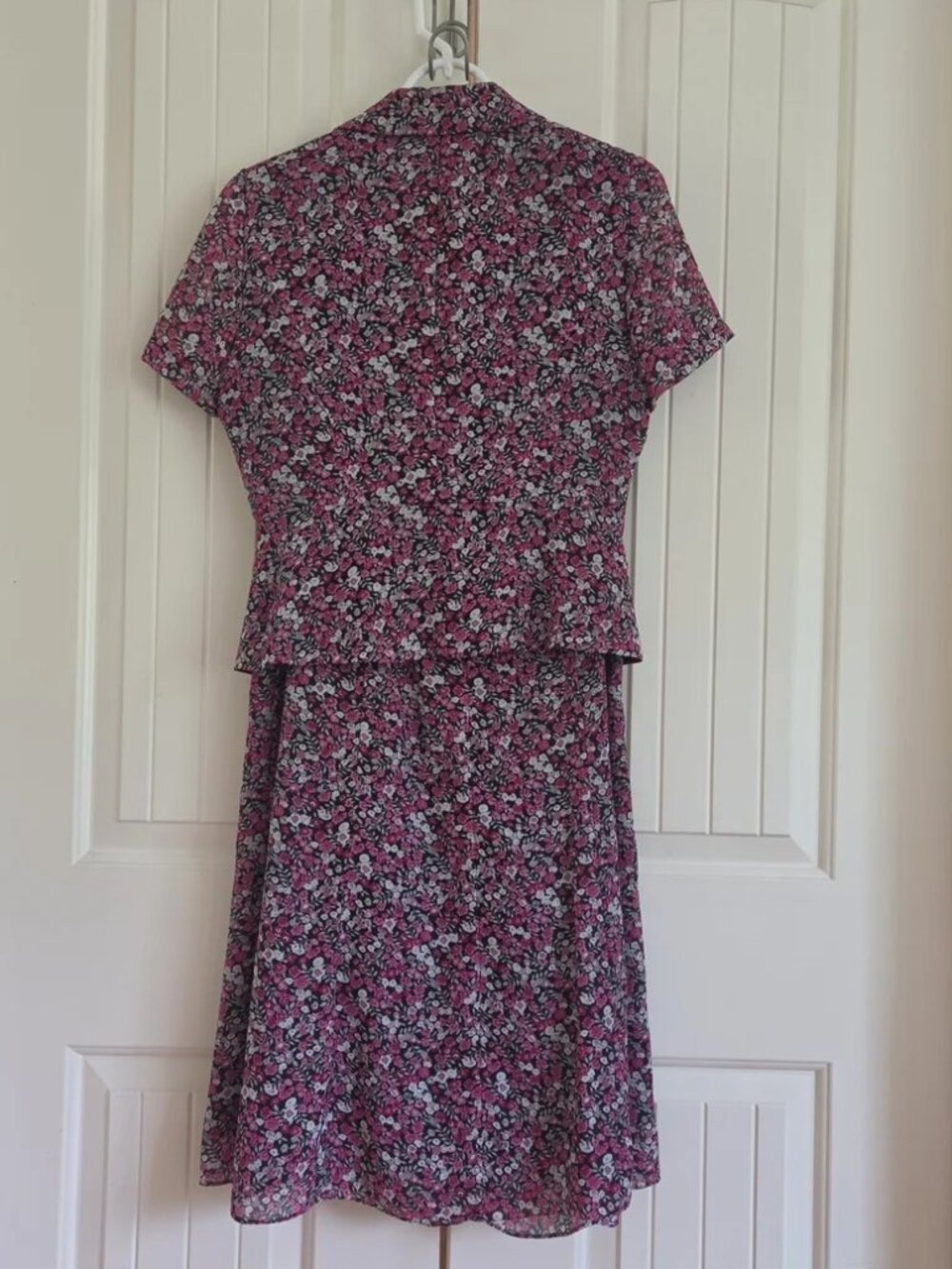 Danny & Nicole Skirt Set Black Pink White Peplum blouse and A-line skirt Size 4P - Picture 4 of 7